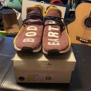 UA HUMAN RACES
